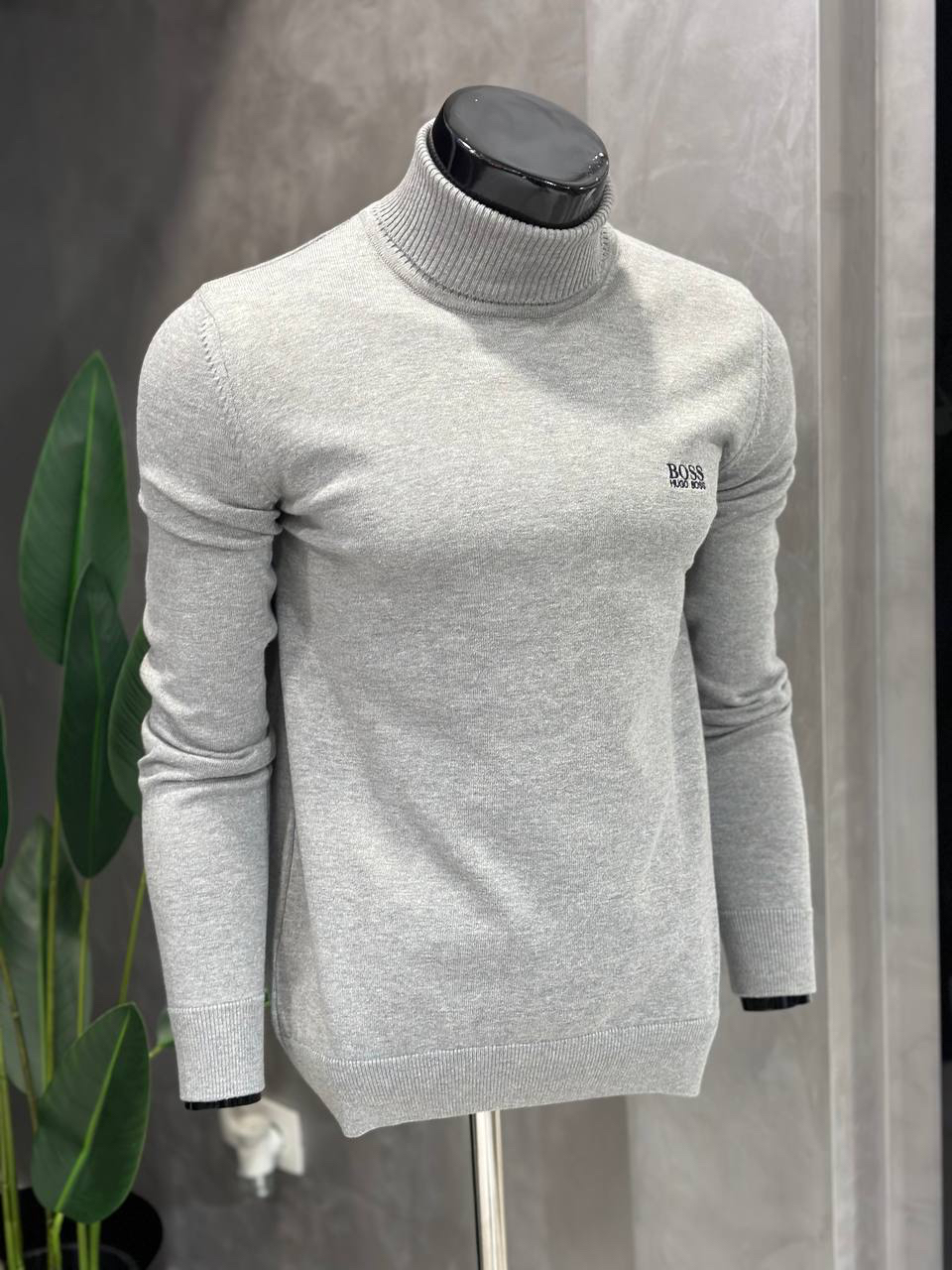 Muška rolka BOSS – klasični model