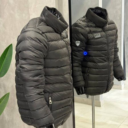 Muška prošivena jakna Moncler s kapuljačom