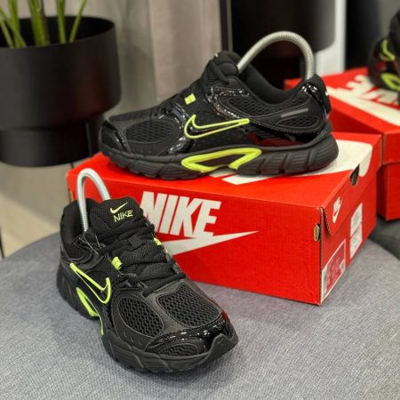 Muške patike Nike V5 RNR